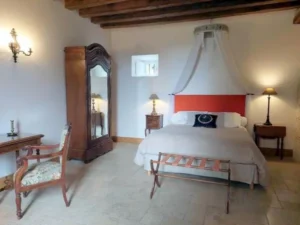 chambre-le-haut-du-perron-le-clos-des-noels-blois-vineuil